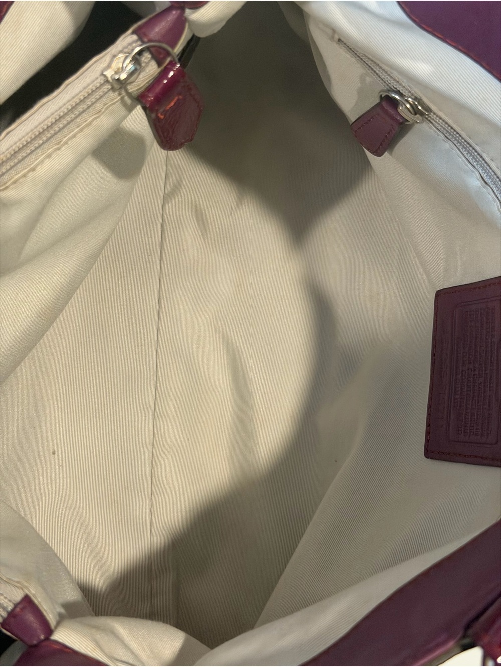 Coach Soho Patent Leather Shoulder Bag Magenta/Berry Silver Buckle EUC - Picture 10 of 15